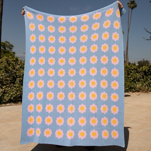 Knit Blanket - Daisies