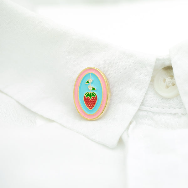 Strawberry Oval Pin
