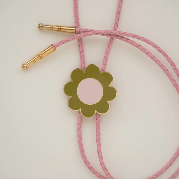 Big Daisy Bolo Tie