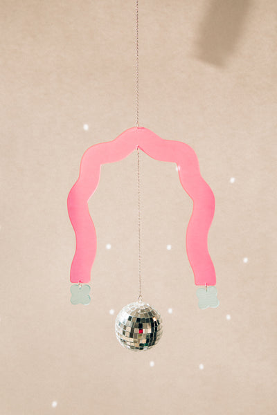 Wiggle Arch Disco Ball