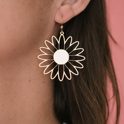 Daisy Cut-out Earrings