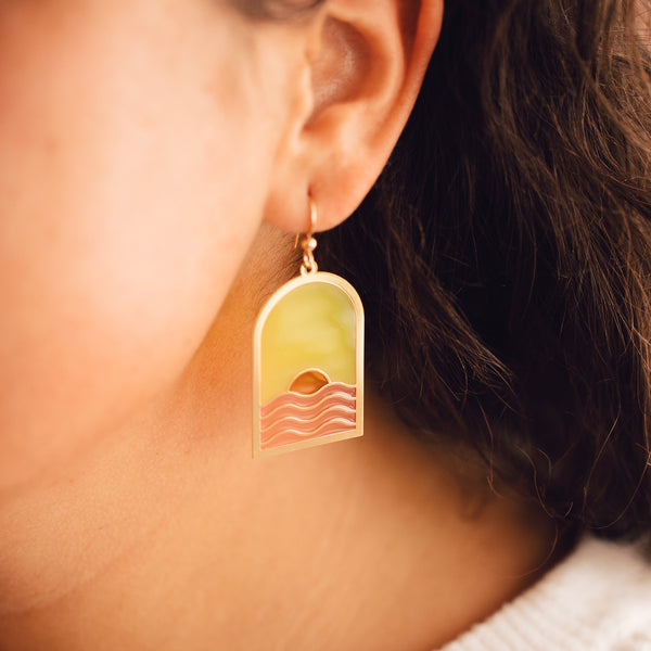Waves Translucent Drop Earrings with Pizza Donkey